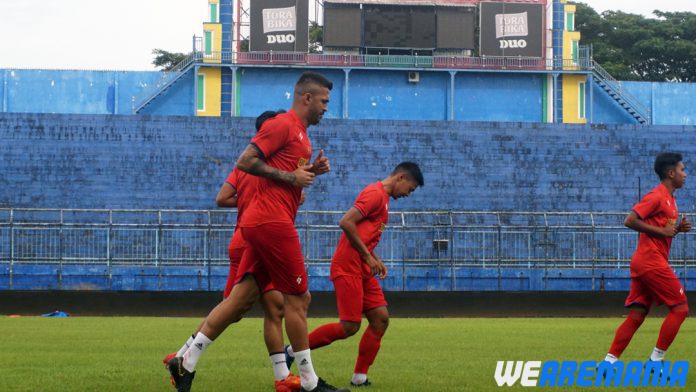 Caio Ruan Absen Latihan Arema Lima Hari
