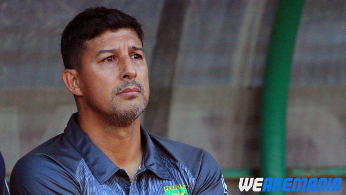 Kegagalan Calon Pelatih Arema di Masa Lalu Tak Berpengaruh
