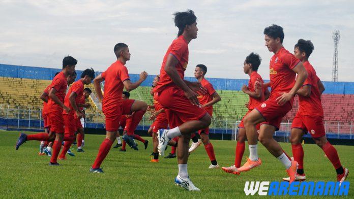Pelatih Kepala Anyar Arema Tiba di Malang Setelah Lebaran
