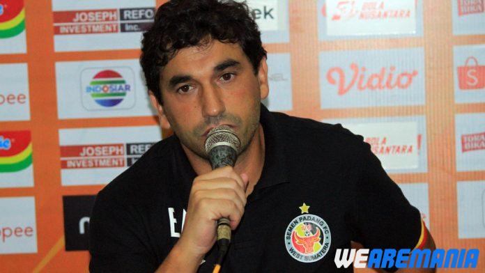 Eduardo Almeida Diremehkan Aremania, Begini Pembelaannya