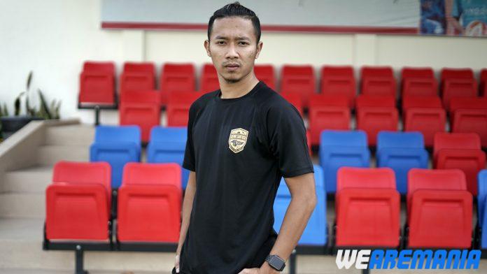 Sang Owner Beberkan Alasan Bikin Dendi Santoso Soccer School