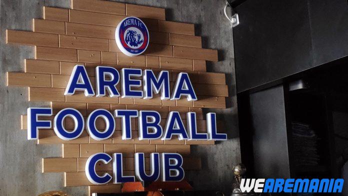 Aremania Menanti Ucapan 