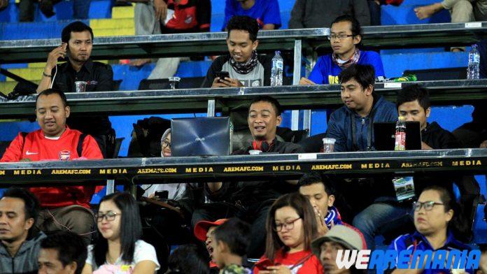 Apa Jadinya Aremania Disuruh Meliput Arema?