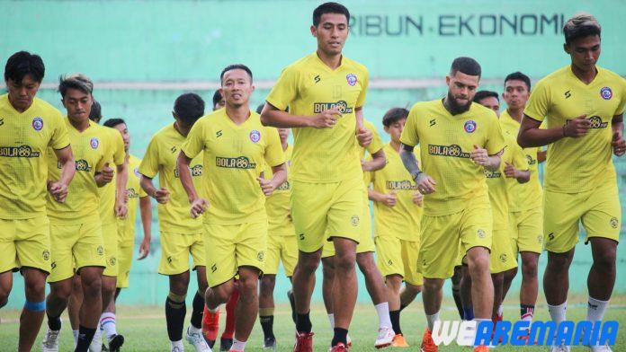 Eduardo Almeida Tinggalkan Sesi Latihan Arema Sore Tadi