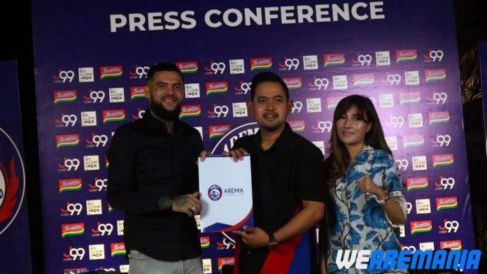 Gilang Pramana Jelaskan Kronologi Bergabungnya Diego Michiels ke Arema
