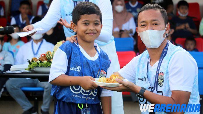 Dendi Santoso Soccer School Punya 41 Pesepakbola Bocil Berbakat
