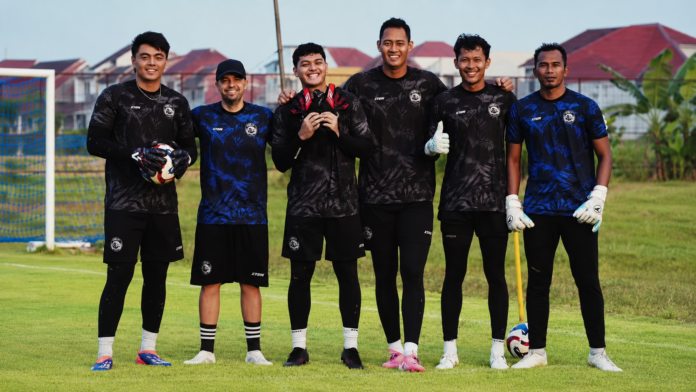 Arema Punya 4 Kiper Berlabel Timnas Indonesia, Tiago Simoes: Tentu Ini Bagus