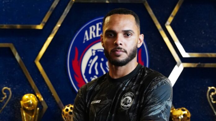 RESMI: Arema Punya Kreator Serangan Anyar dari Negeri Samba