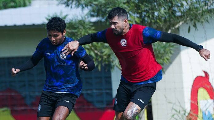 Adaptasi Pemain Asing Anyar Arema Bakal Lebih Mudah, Julian Guevara Siap Ambil Peran