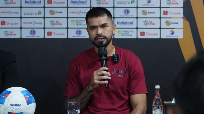 Arema Tetap Waspadai Persib Bandung, Julian Guevara Tak Terpengaruh Perombakan Skuad